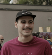 Desenvolvedores trabalhando sob pressão em bugs de Final Fantasy 7