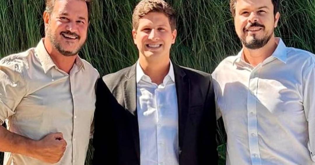 ‘Soldado de Lula’, João Campos Ganha Apoio de Rueda e do União Brasil: Impactos na Economia de Pernambuco