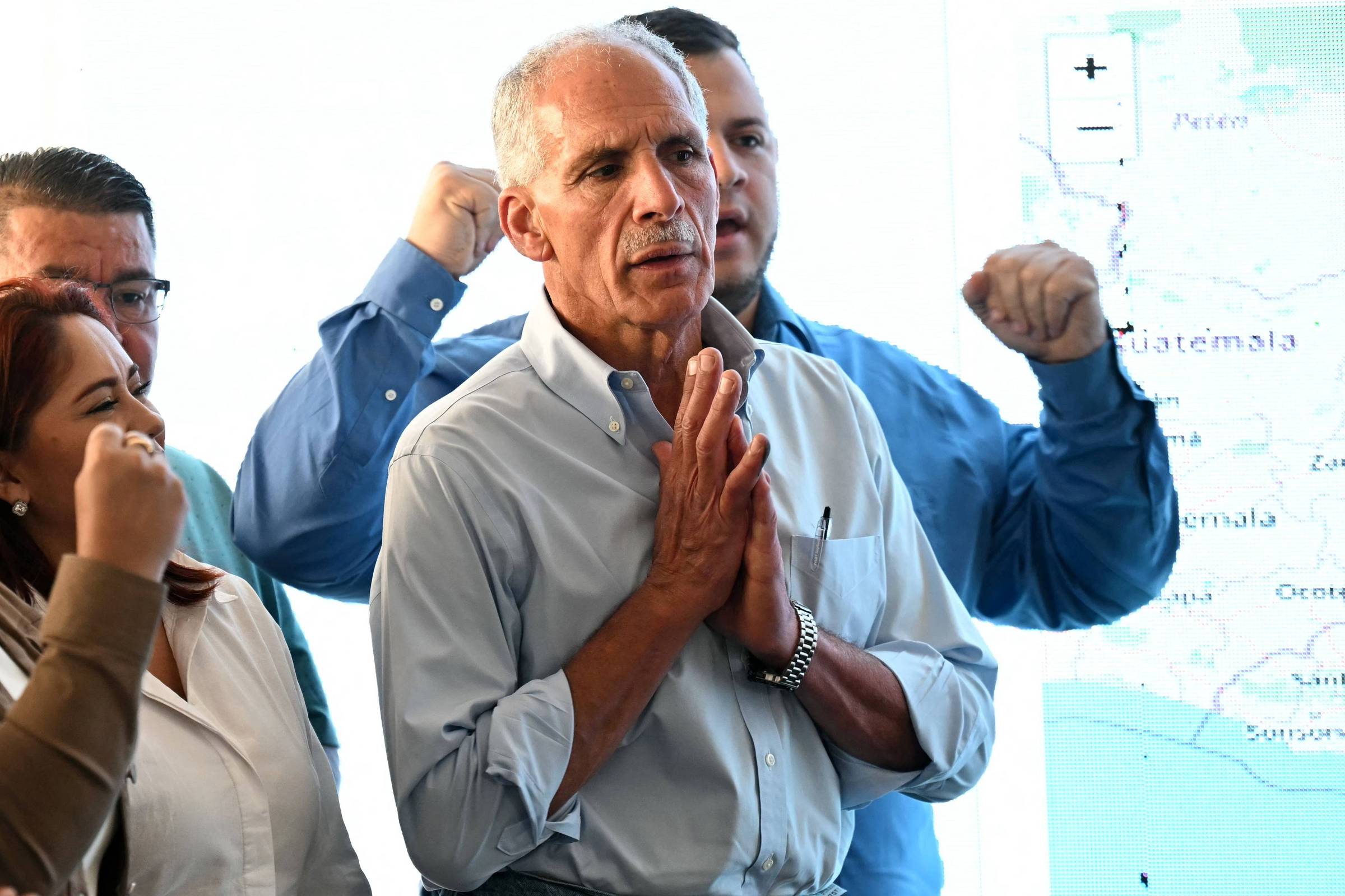 Asfura, Favorito de Trump, Retoma Vantagem nas Eleições Presidenciais de Honduras