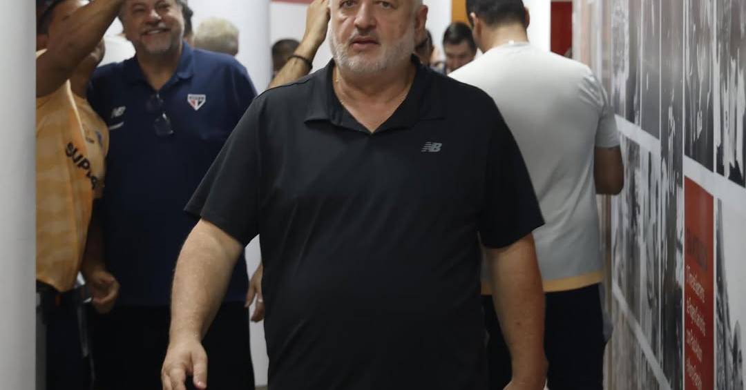 Demissão de Diretor de Futebol do São Paulo Revela Crise Econômica no Clube