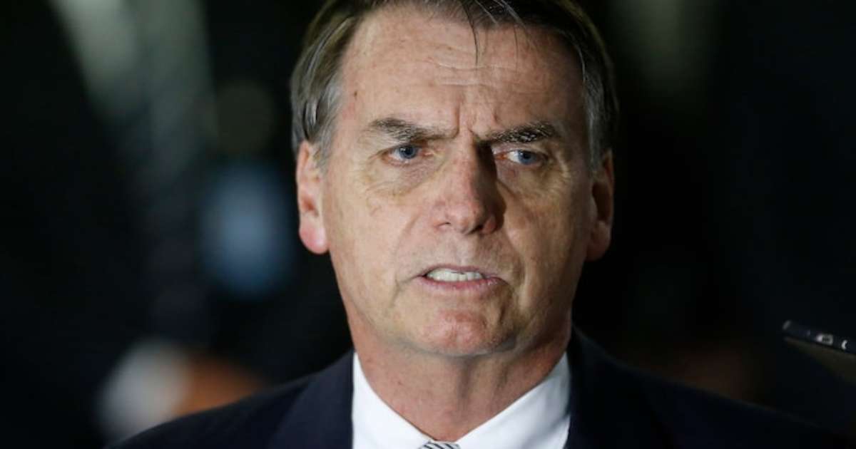 Bolsonaro deve ter alta no dia 1º de janeiro, diz equipe médica