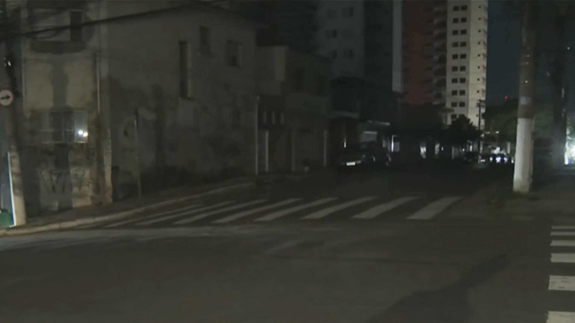 Chuva Agrava Apagões na Grande São Paulo: Milhares de Imóveis Sem Energia pelo Terceiro Dia