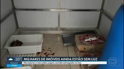 Semáforos apagados causam congestionamentos na capital paulista durante o apagão