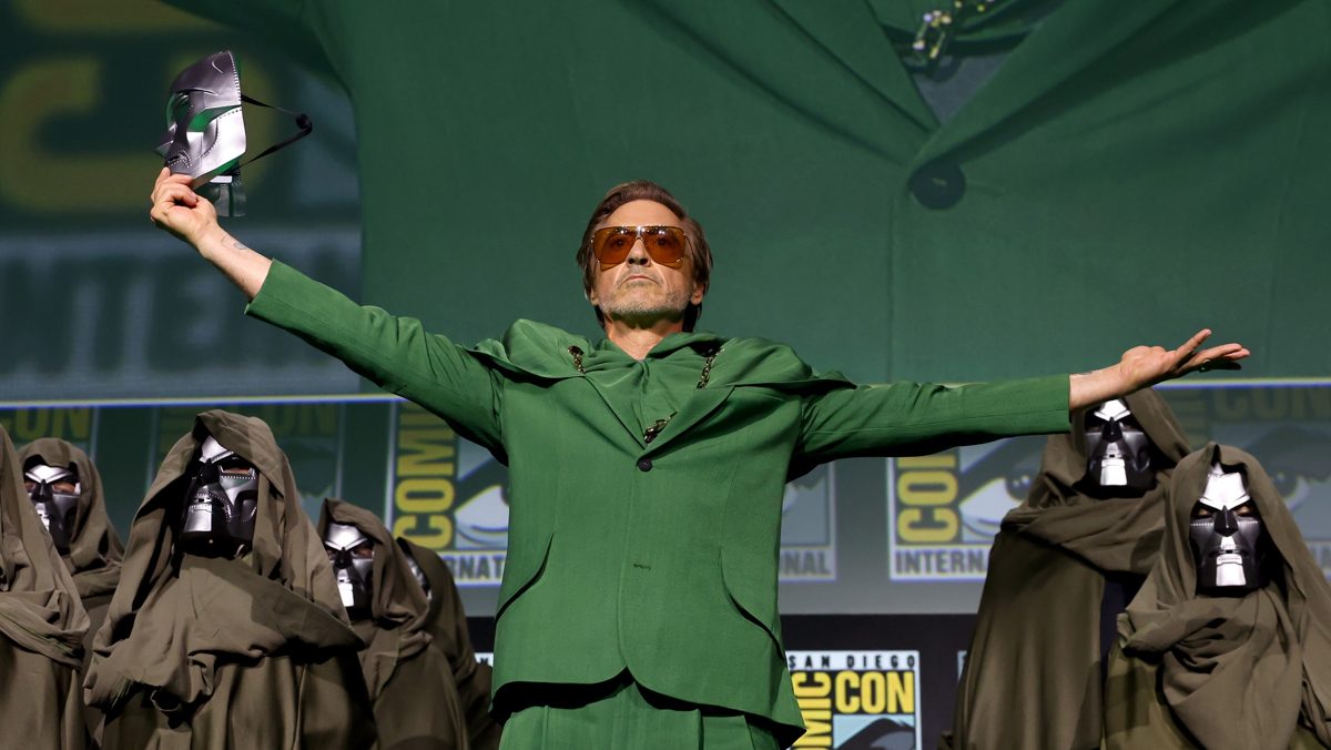 Disney Planeja Quatro Trailers Diferentes de Vingadores: Doomsday para Impulsionar Exibições de Avatar: Fogo e Cinzas