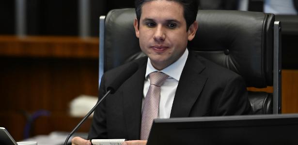 Dosimetria Avança na Câmara: Redução de Penas para Presos do 8 de Janeiro em Troca de Punições a Parlamentares