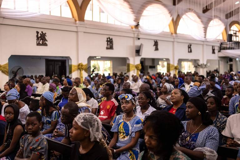 Cena de resgate em área afetada por sequestros na Nigéria
