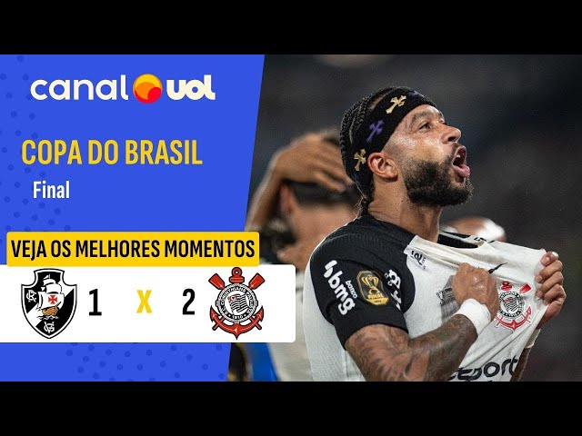 Momento de tensão entre jogadores de Vasco e Corinthians no Maracanã
