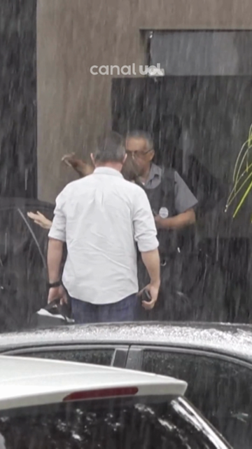 Michelle Bolsonaro Visita Ex-Presidente na Superintendência da PF em Brasília