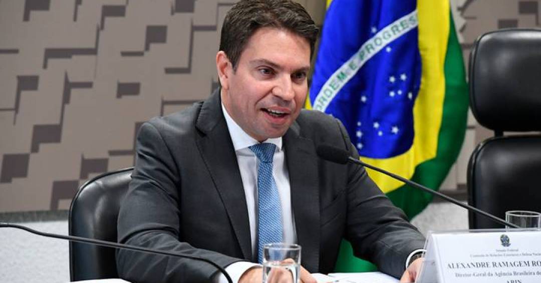 Moraes determina prisão de deputado Alexandre Ramagem por fuga aos Estados Unidos
