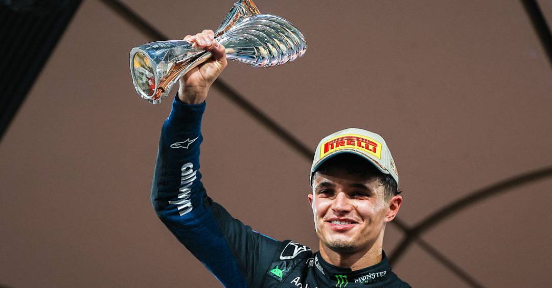 Norris vira o jogo e conquista o título da F1 apesar da vitória de Verstappen em Abu Dhabi
