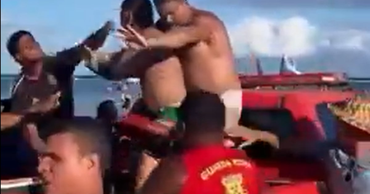 Prefeitura interdita barraca após agressão a casal de turistas em Porto de Galinhas