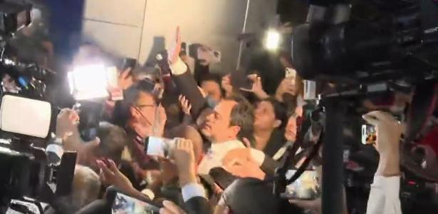 Repórter do UOL é agredida por agentes da Câmara durante confusão com deputado Glauber Braga