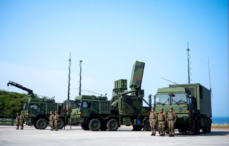 Mapa de bases militares americanas na Europa e tensões com a OTAN